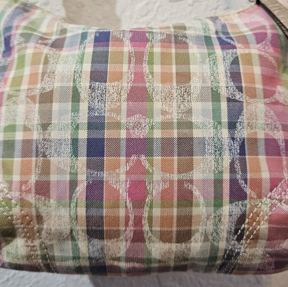 WOMEN'S G.U. RETIRED COACH MADRAS  MULTI PLAID SHOULDER BAG - Picture 3 of 14